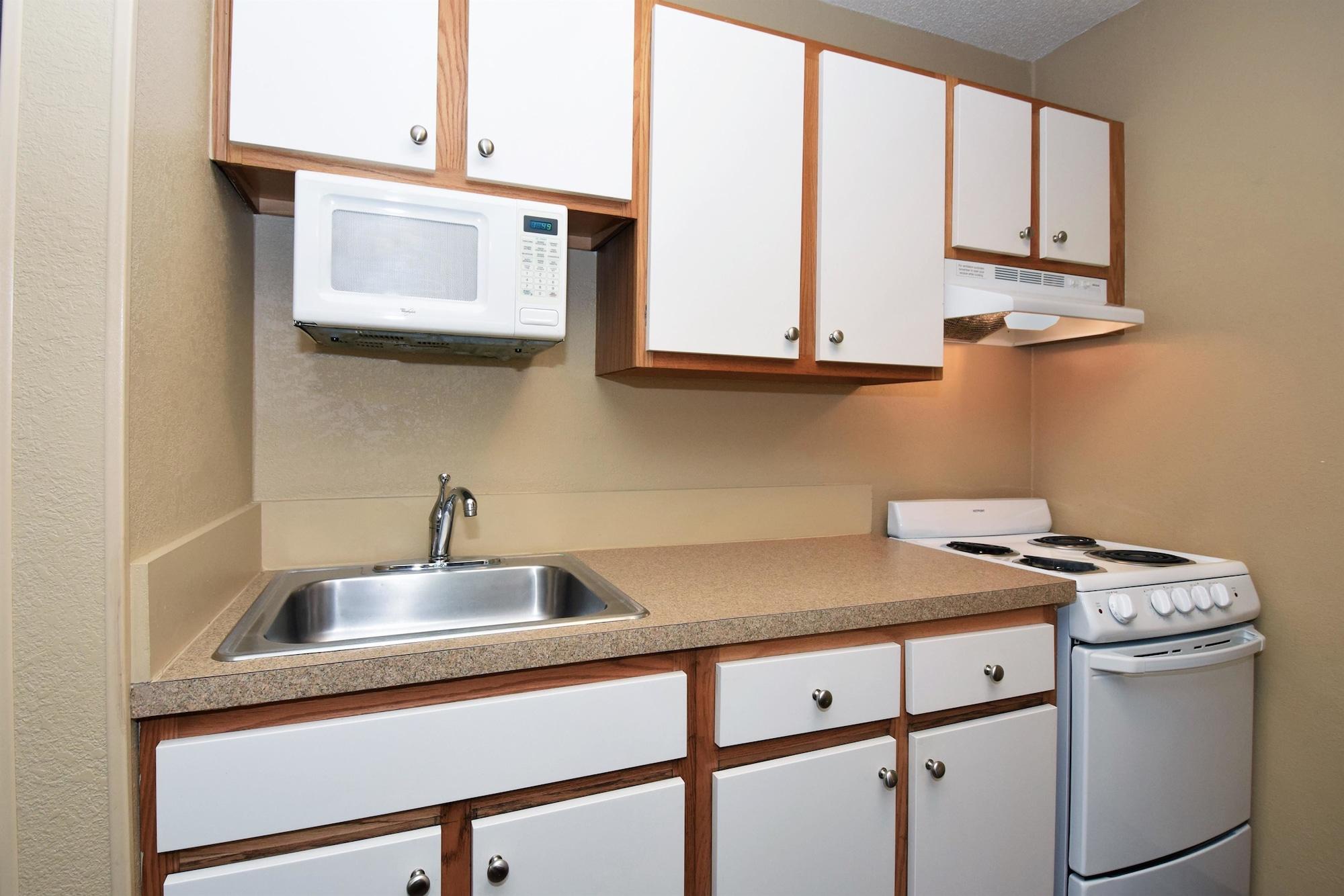 Extended Stay America Suites - Wichita - East Bagian luar foto