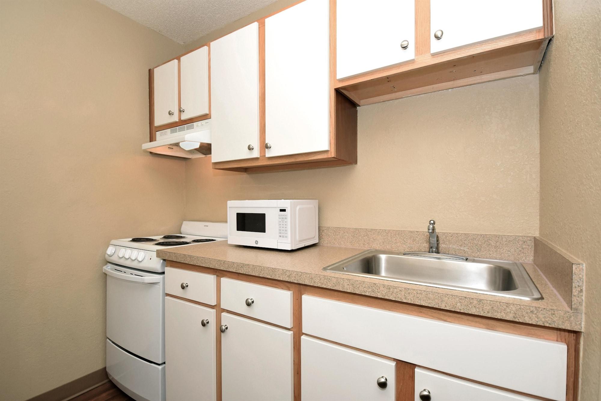 Extended Stay America Suites - Wichita - East Bagian luar foto