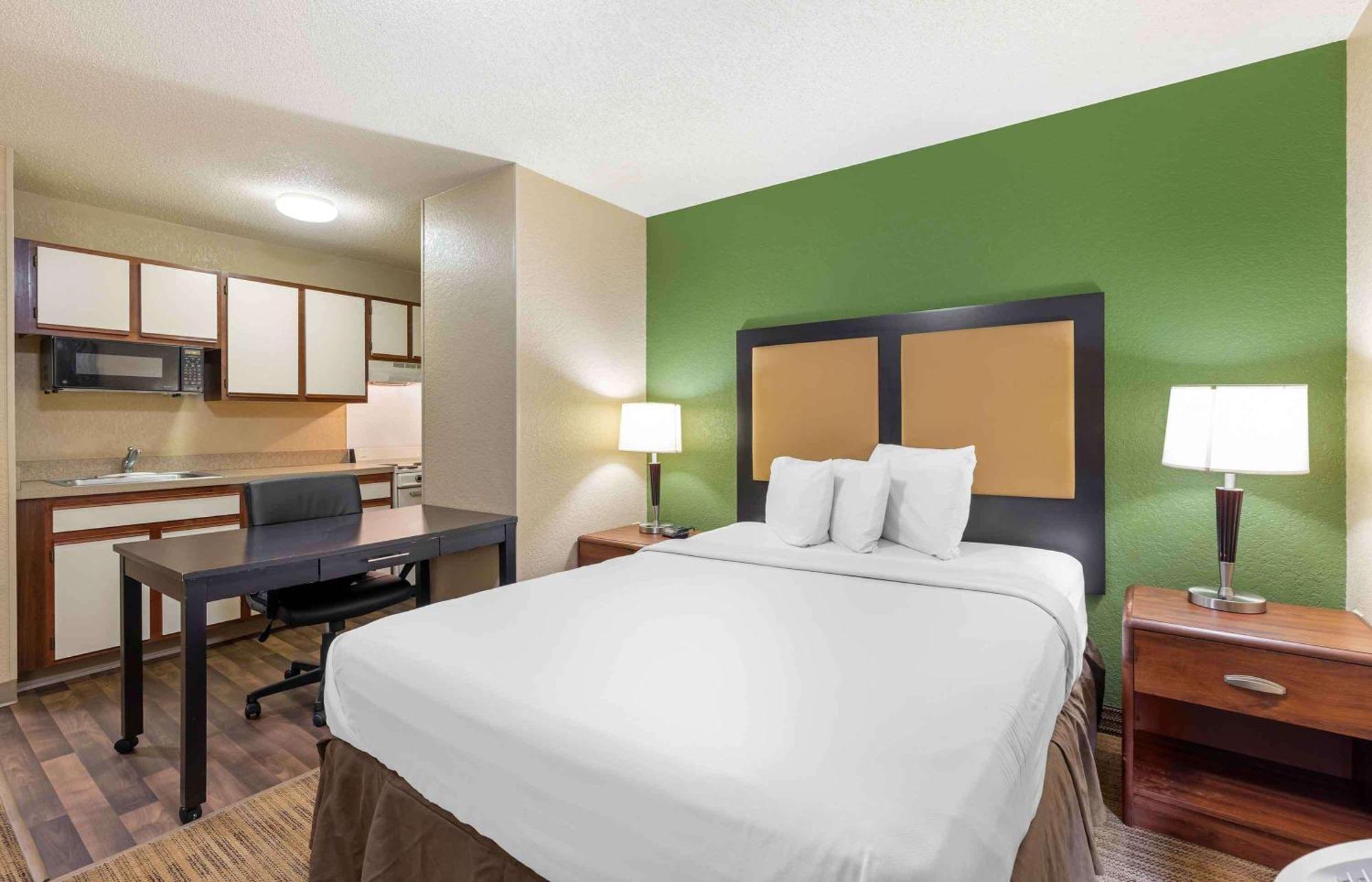 Extended Stay America Suites - Wichita - East Bagian luar foto
