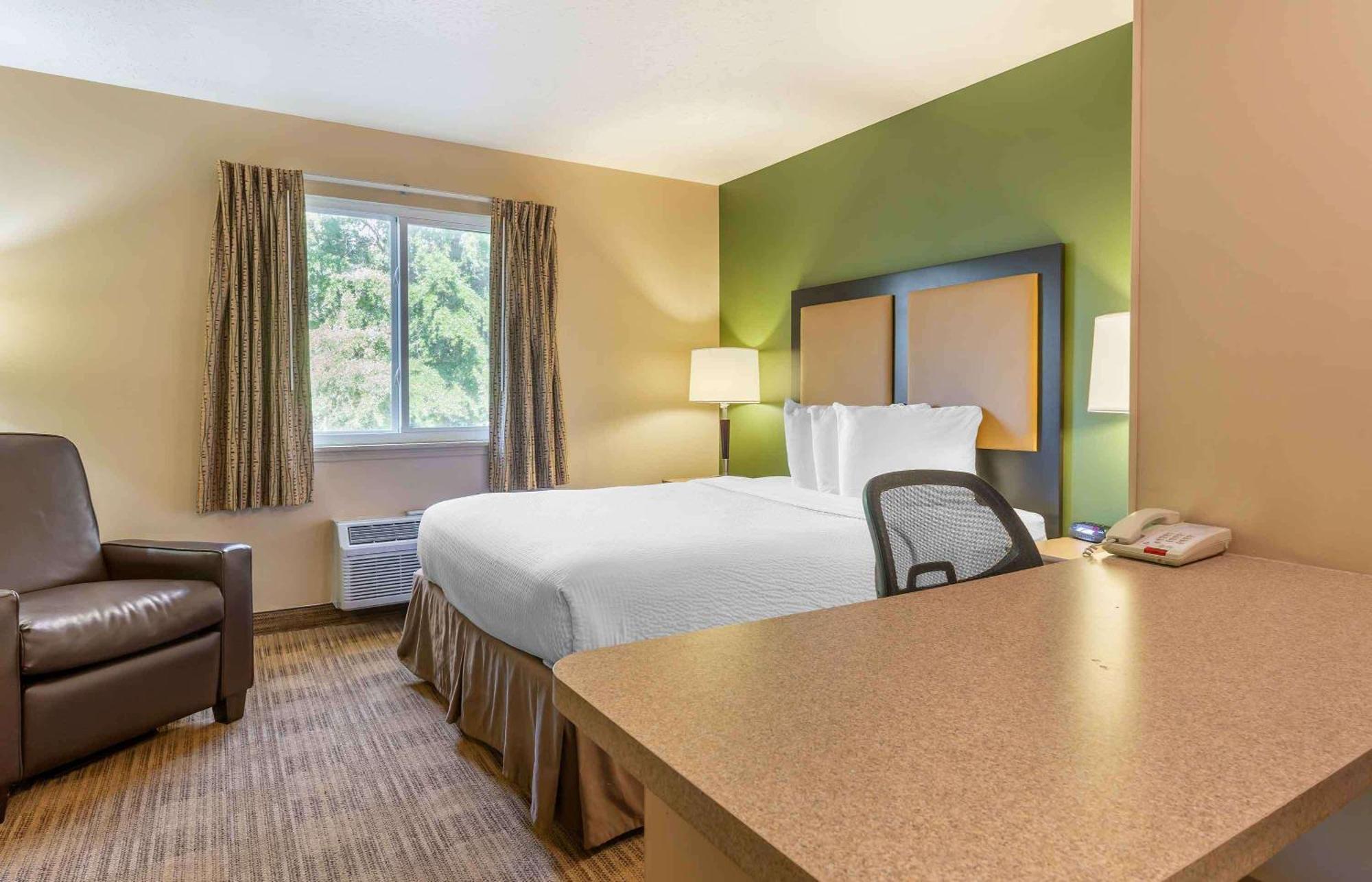 Extended Stay America Suites - Wichita - East Bagian luar foto